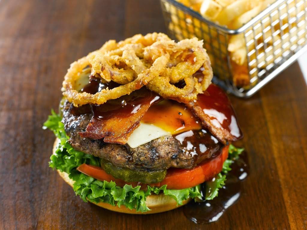 Grindstone Charleys | restaurant | 5822 Crawfordsville Rd, Indianapolis, IN 46224, USA | 3174811870 OR +1 317-481-1870