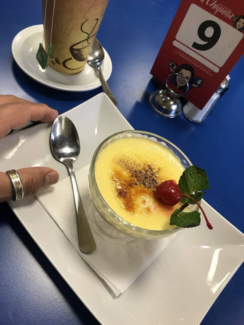 La Chiquita Restaurant IV | restaurant | 6211 Belcrest Rd, Hyattsville, MD 20782, USA | 2405825009 OR +1 240-582-5009