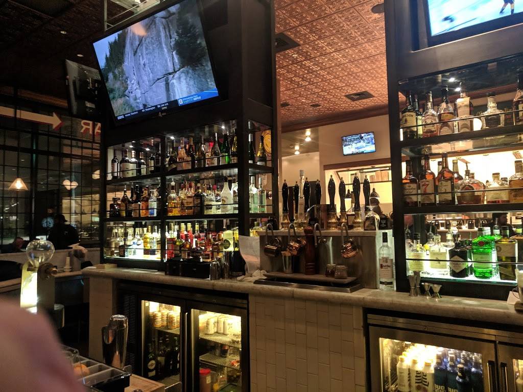 Todd English P.U.B. | restaurant | 2221 Richard Arrington Jr Blvd N, Birmingham, AL 35203, USA | 2053073700 OR +1 205-307-3700