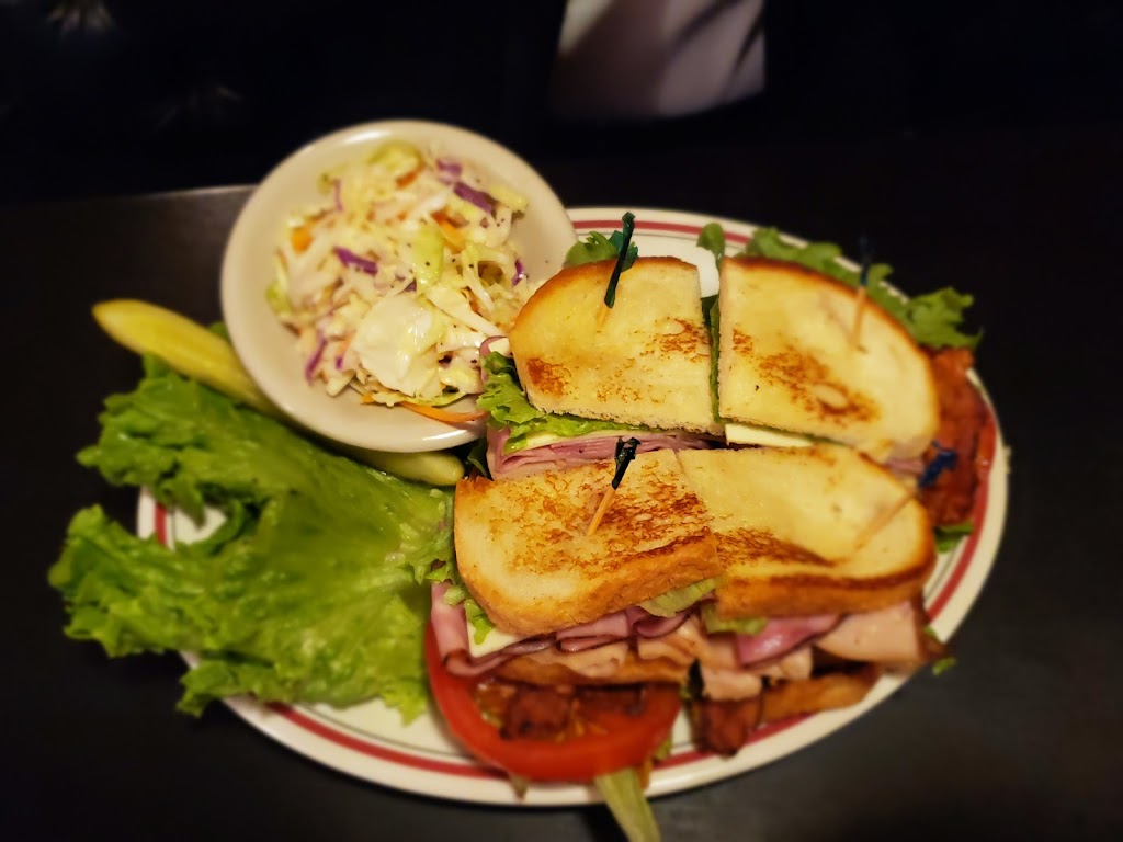 The Tam Restaurant & Pub | restaurant | 105 S 25th St, Lincoln, NE 68510, USA | 4024742394 OR +1 402-474-2394