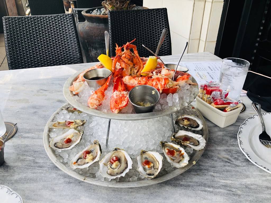 Loch Bar | restaurant | 4444 Westheimer Rd Suite G110, Houston, TX 77027, USA | 8324306601 OR +1 832-430-6601