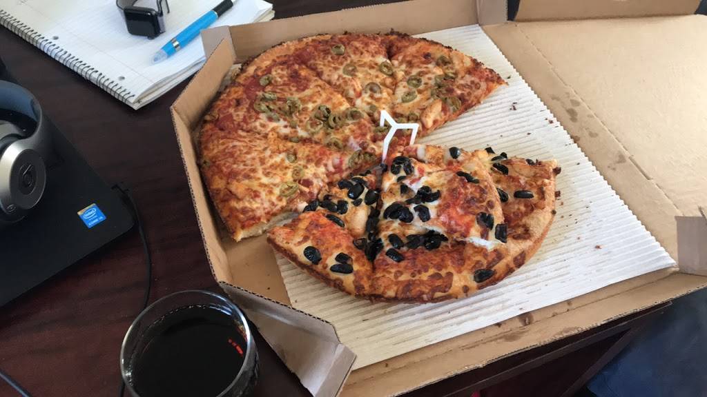 Pizza Hut | restaurant | 520 S Park St, Madison, WI 53715, USA | 6084424242 OR +1 608-442-4242