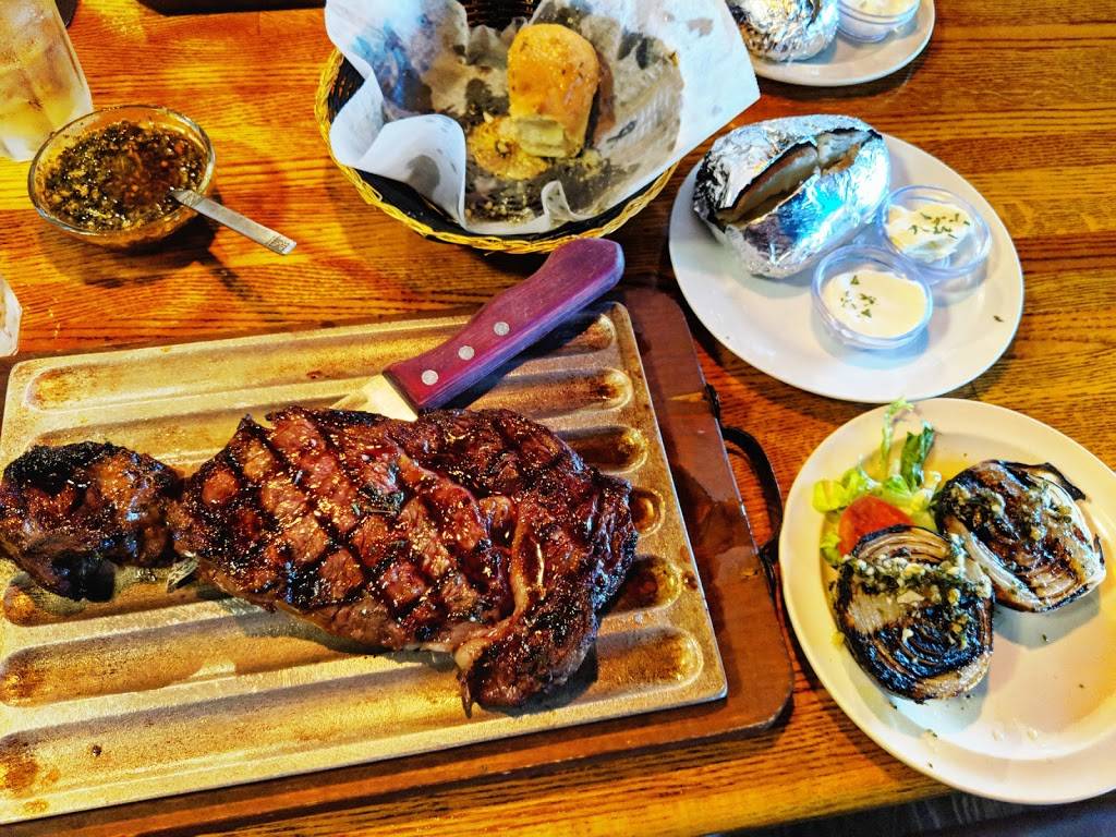 Che Titos Steak House | restaurant | 13101 N Cleveland Ave, North Fort Myers, FL 33903, USA | 2399972644 OR +1 239-997-2644