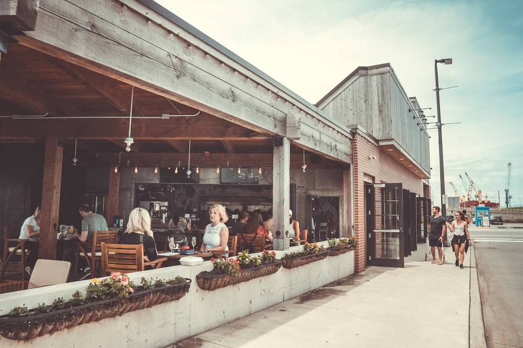 Trumans 216 | restaurant | 1050 W 10th St, Cleveland, OH 44113, USA | 2167955873 OR +1 216-795-5873