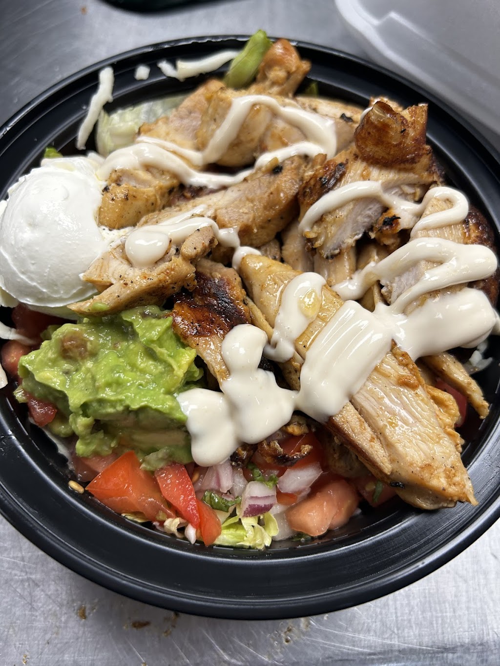 Charlies Bowl Taqueria | restaurant | 521 Maple Ave W, Vienna, VA 22180, USA | 5713961060 OR +1 571-396-1060