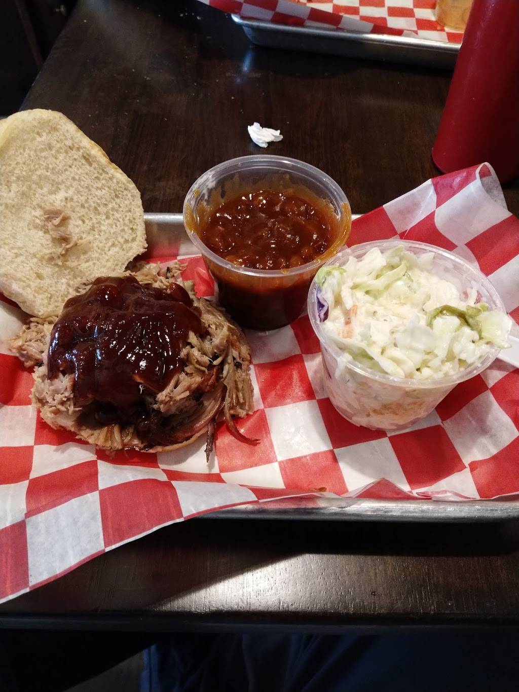 Nine20Live Real Pit Smoked BBQ | restaurant | 164 Iron Skillet Ct, Bowling Green, KY 42104, USA | 2709046192 OR +1 270-904-6192