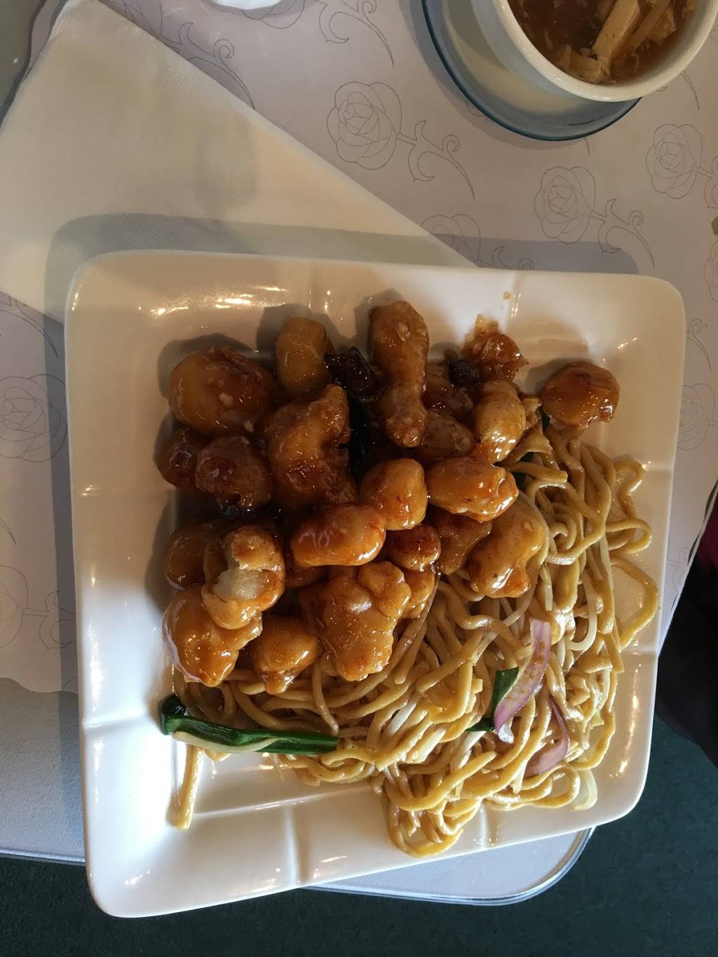 Leos Chinese Restaurant | restaurant | 105 Town and Country Dr C, Danville, CA 94526, USA | 9258208887 OR +1 925-820-8887