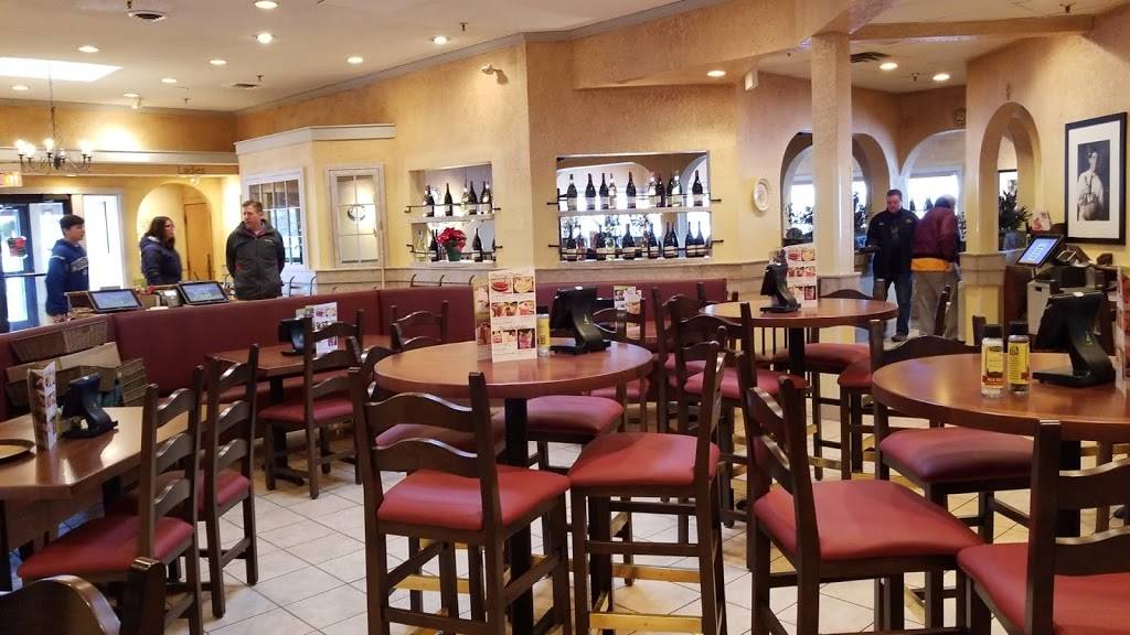 Olive Garden Italian Restaurant | meal takeaway | 1749 Beam Ave, Maplewood, MN 55109, USA | 6517730200 OR +1 651-773-0200