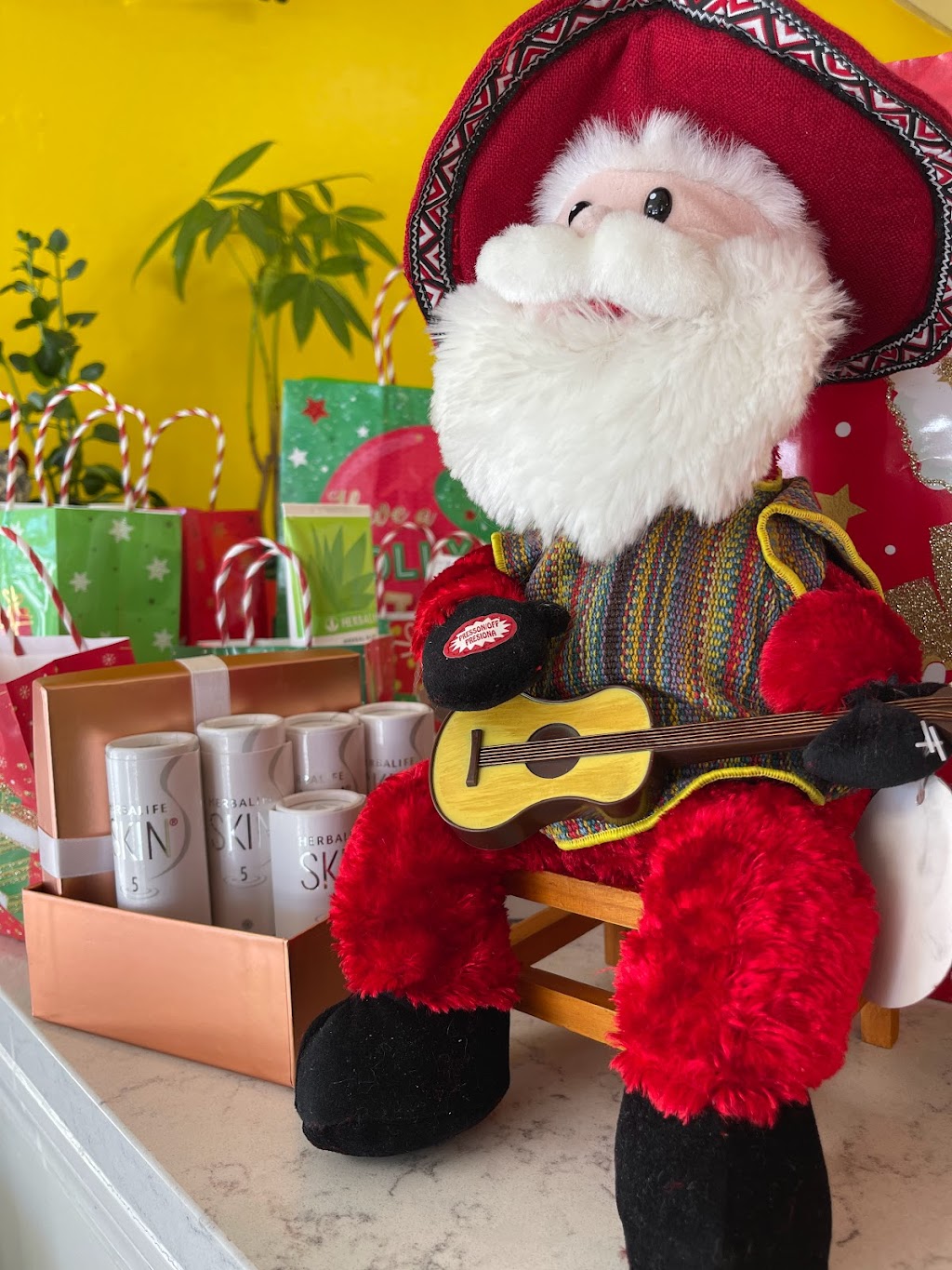 Jewell Nutrition | restaurant | 1930 S Federal Blvd Unit B, Denver, CO 80219, USA | 3038625953 OR +1 303-862-5953