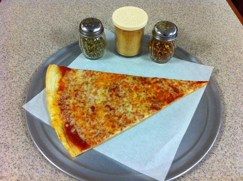 Jons Pizza Authentic NY Style | meal takeaway | 1099 E Butler Rd, Greenville, SC 29607, USA | 8642887330 OR +1 864-288-7330