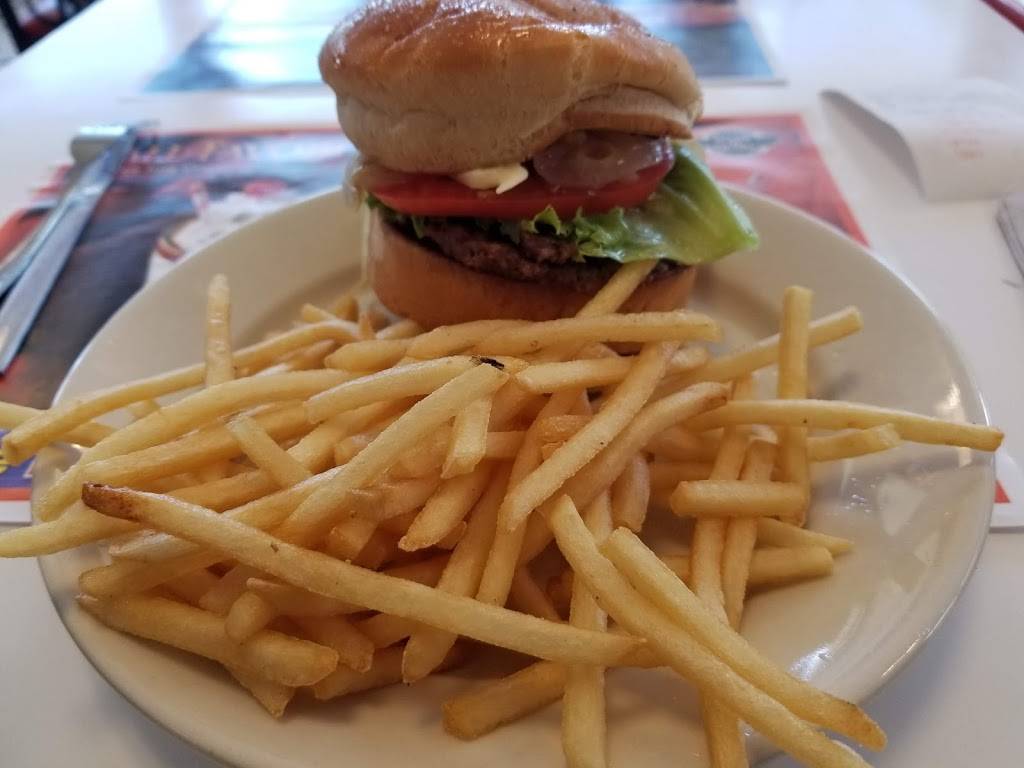 Steak n Shake | restaurant | 2272 E Lamar Blvd, Arlington, TX 76006, USA | 8176523663 OR +1 817-652-3663