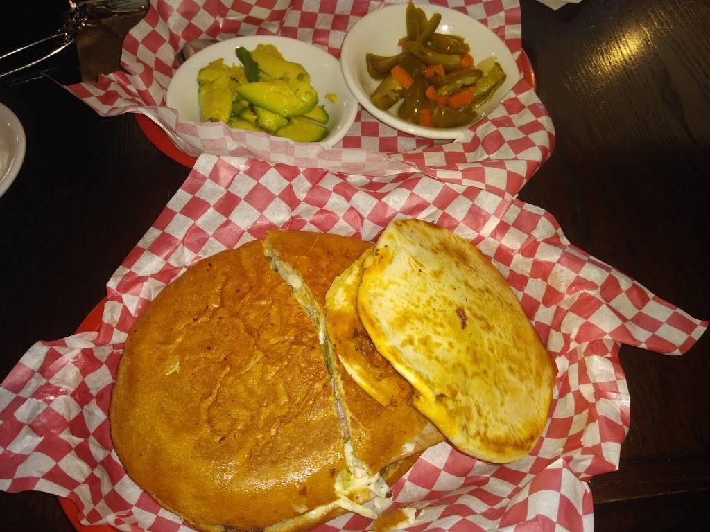 La Cocina De Doña Nena | restaurant | 3710 S May Ave, Oklahoma City, OK 73119, USA | 4056052600 OR +1 405-605-2600