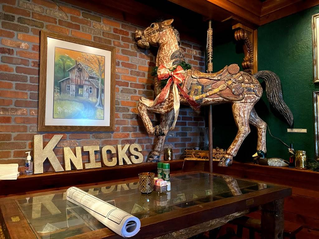 Knicks Tavern & Grill | restaurant | 1818 S Osprey Ave, Sarasota, FL 34239, USA | 9419557761 OR +1 941-955-7761