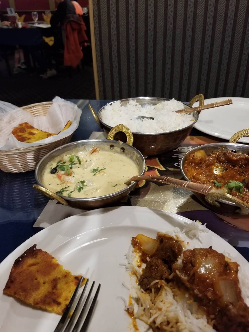 Pintus Indian Palace | restaurant | 25 Park Ave, West Springfield, MA 01089, USA | 4137884929 OR +1 413-788-4929