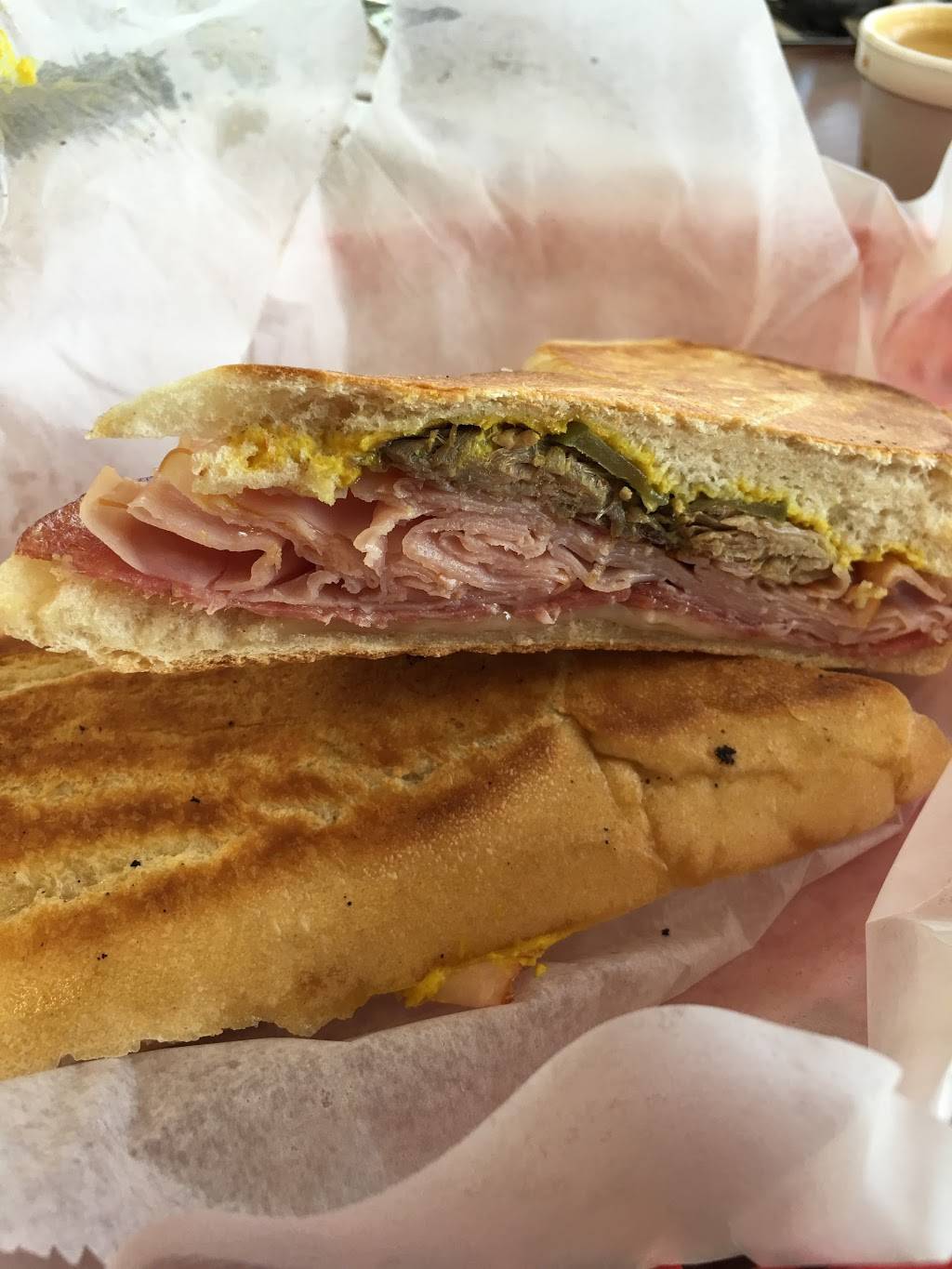 The Cuban Cafe | restaurant | 4232 Decker Dr, Baytown, TX 77520, USA | 2814242233 OR +1 281-424-2233