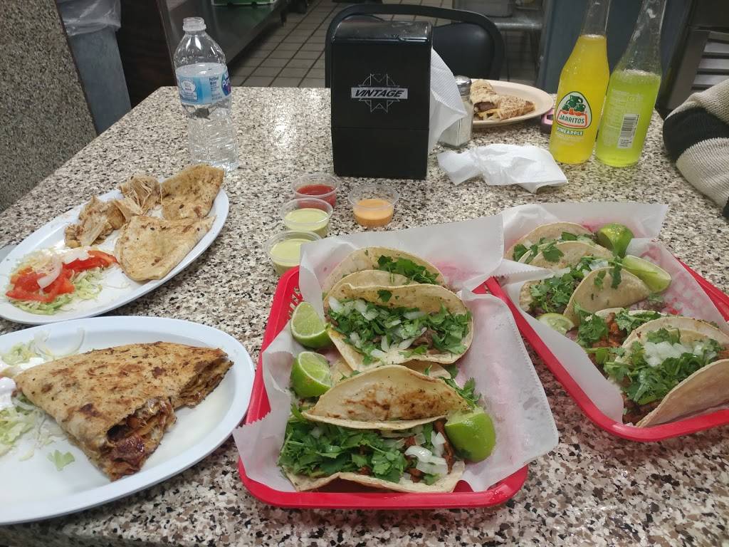 Don Antonio Meat and Tortillas | restaurant | 7510 State Ave, Kansas City, KS 66112, USA | 9132998898 OR +1 913-299-8898