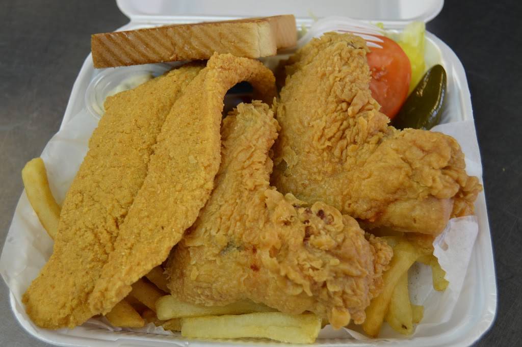 Good Luck Chicken Seafood and Hamburger | meal takeaway | 2642 S Malcolm X Blvd, Dallas, TX 75215, USA | 2144215024 OR +1 214-421-5024