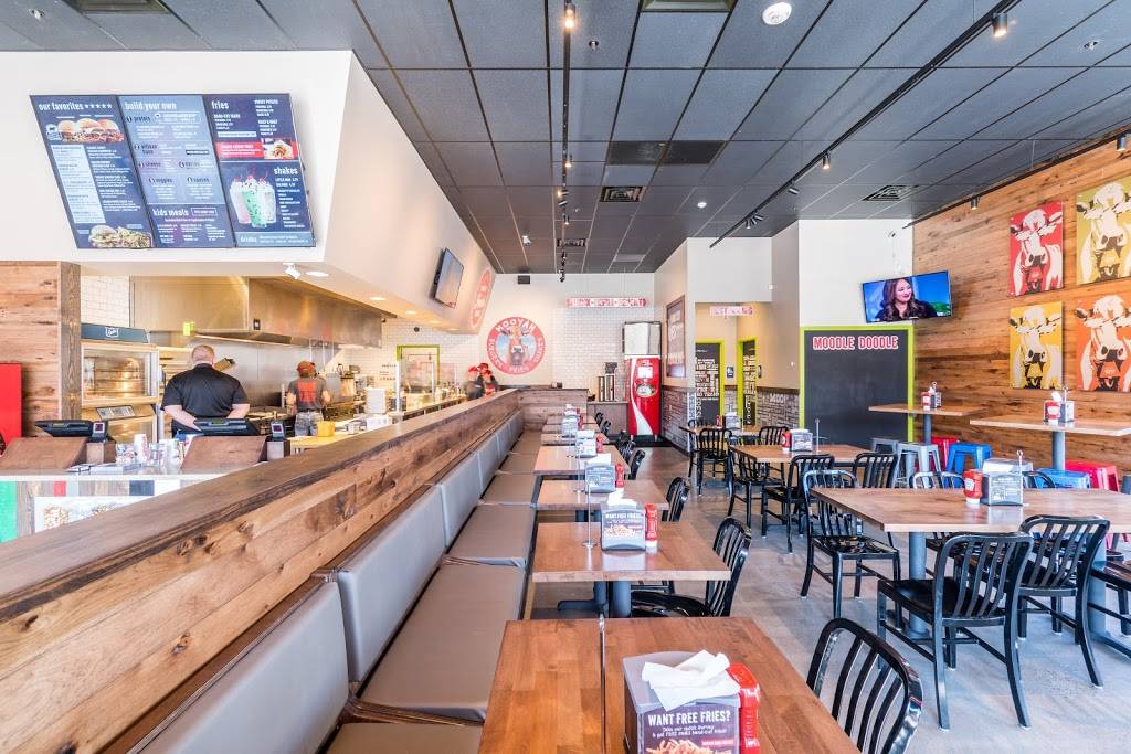 MOOYAH Burgers, Fries & Shakes | restaurant | 62 W 1230 N St #105, Provo, UT 84604, USA | 8017058500 OR +1 801-705-8500