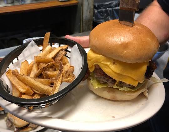 Jades Restaurant | restaurant | 4495 Broadway, Depew, NY 14043, USA | 7166835054 OR +1 716-683-5054