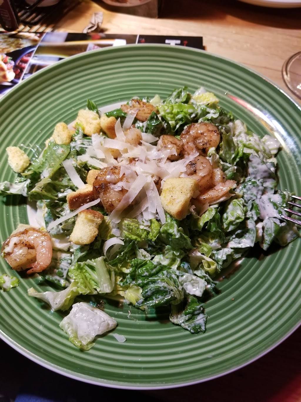 Applebees Grill + Bar | restaurant | 161-21 Jamaica Ave, Jamaica, NY 11433, USA | 3475710921 OR +1 347-571-0921