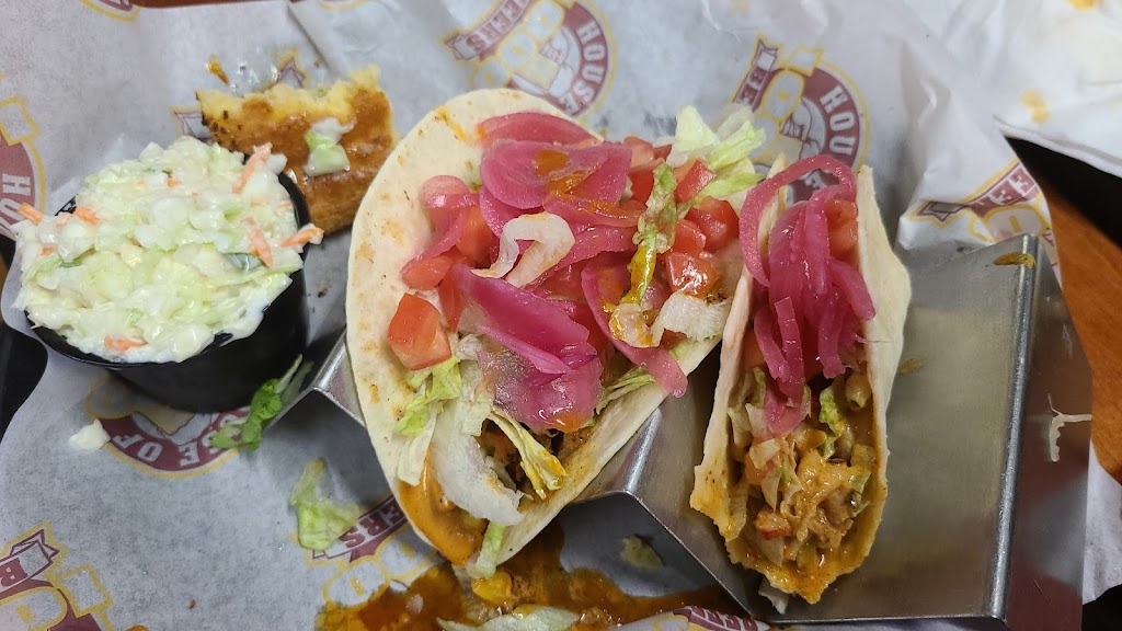 House of 1000 Beers New Kensington | restaurant | 357 Freeport St, New Kensington, PA 15068, USA | 7243377666 OR +1 724-337-7666