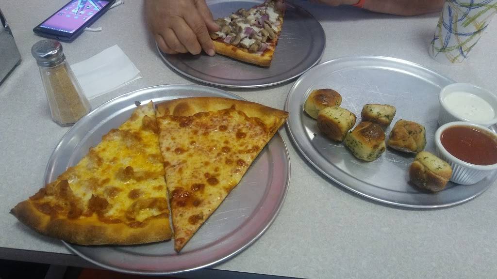 Florios Restaurant & Pizzeria | restaurant | 37 Gill Ln, Iselin, NJ 08830, USA | 7322833444 OR +1 732-283-3444