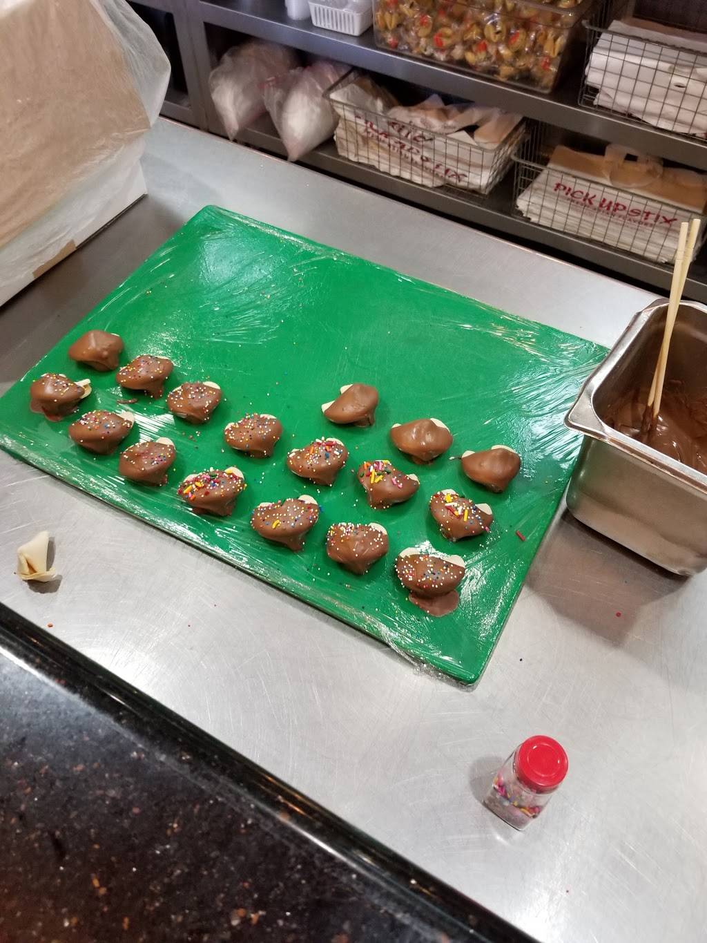 Pick Up Stix Fresh Asian Flavors | meal takeaway | 7041 Yorktown Ave #106, Huntington Beach, CA 92648, USA | 7149604904 OR +1 714-960-4904