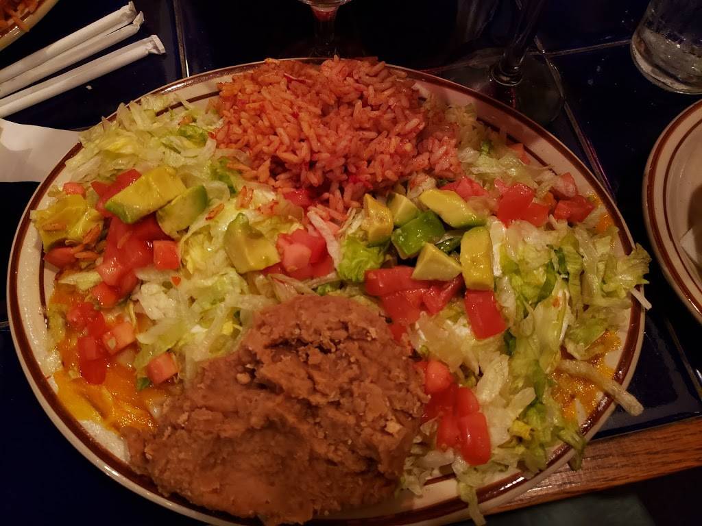 El Nibble Nook - Livonia | restaurant | 27725 Eight Mile Rd, Livonia, MI 48152, USA | 2484740755 OR +1 248-474-0755