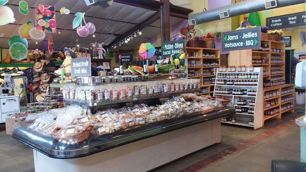 The Big Red Barn, Murray Family Farms | restaurant | 6700 General Beale Rd, Bakersfield, CA 93307, USA | 8558687729 OR +1 855-868-7729