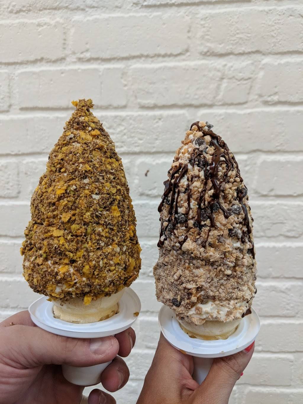 Sweet Jesus | restaurant | 1 Bass Pro Mills Dr, Entrance 4, Concord, ON L4K 2M9, Canada | 9055973300 OR +1 905-597-3300