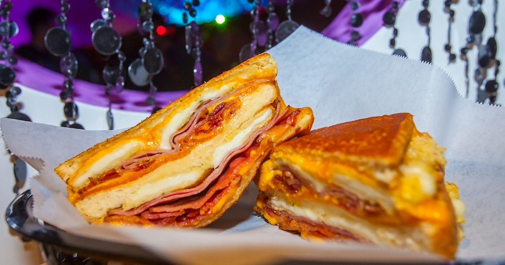 Electric Pussycat | night club | 103 E Broadway, Glendale, CA 91205, USA | 7472580264 OR +1 747-258-0264