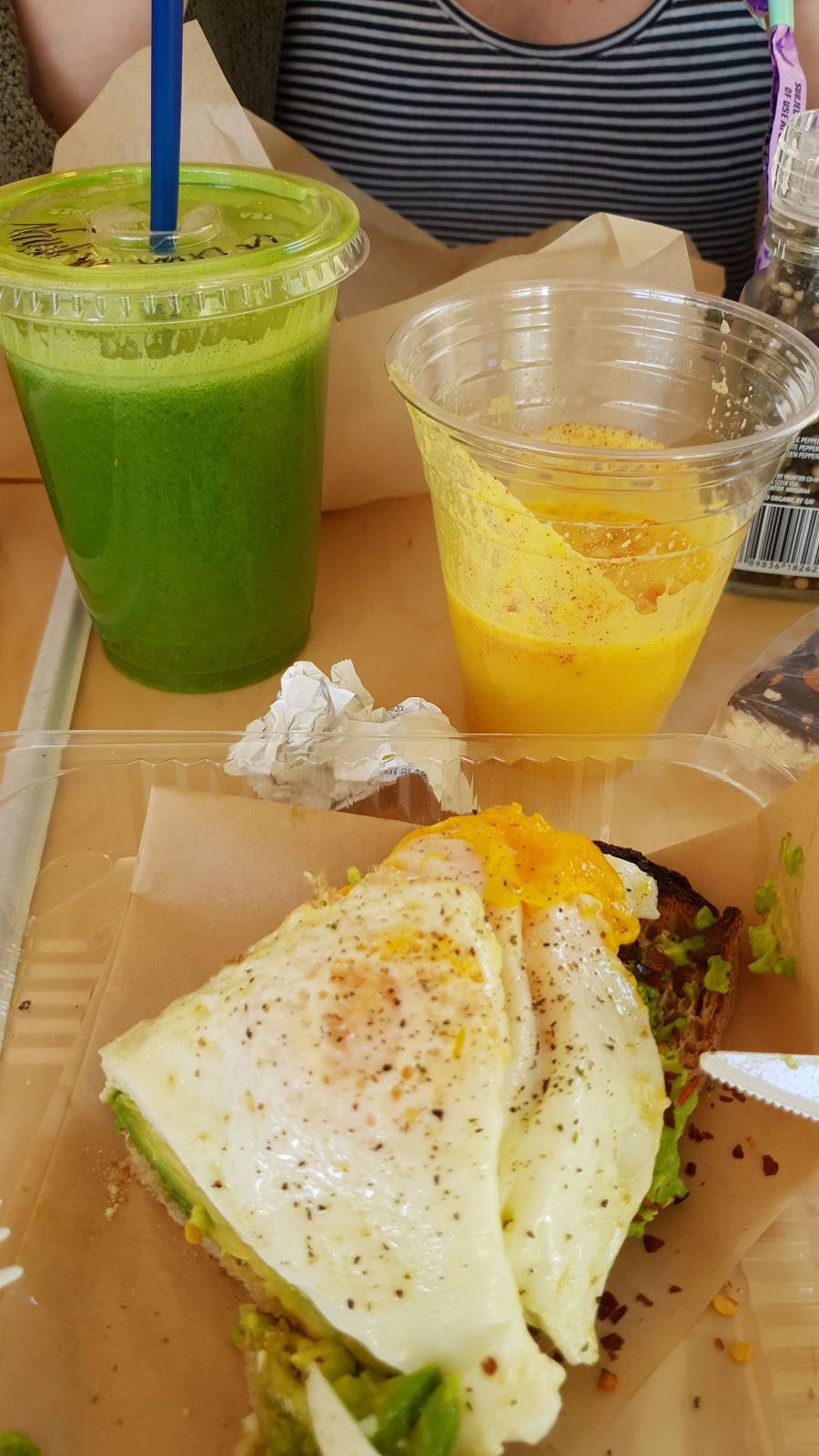 Luscious Lorraines | restaurant | 73-910 CA-111 F, Palm Desert, CA 92260, USA | 7608621911 OR +1 760-862-1911