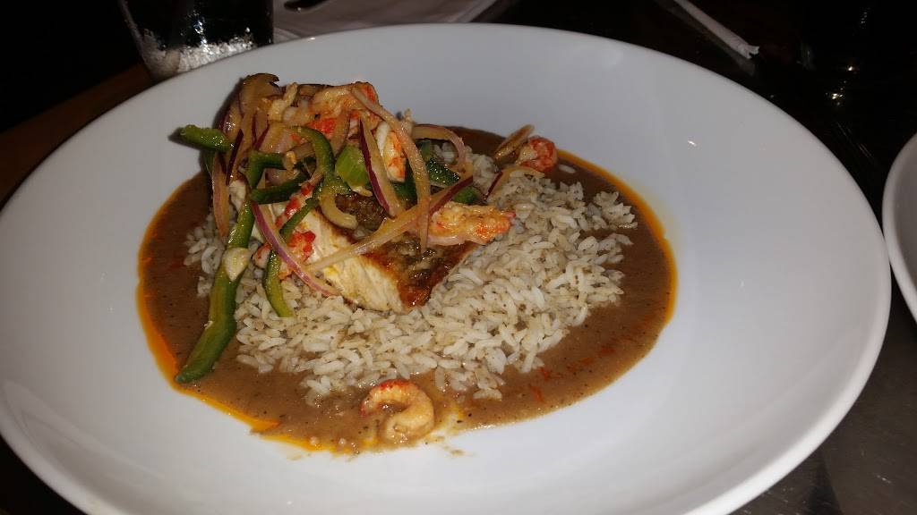 Coral Reef Restaurant | restaurant | 1520 Avenue of the Stars, Orlando, FL 32836, USA | 4079393463 OR +1 407-939-3463