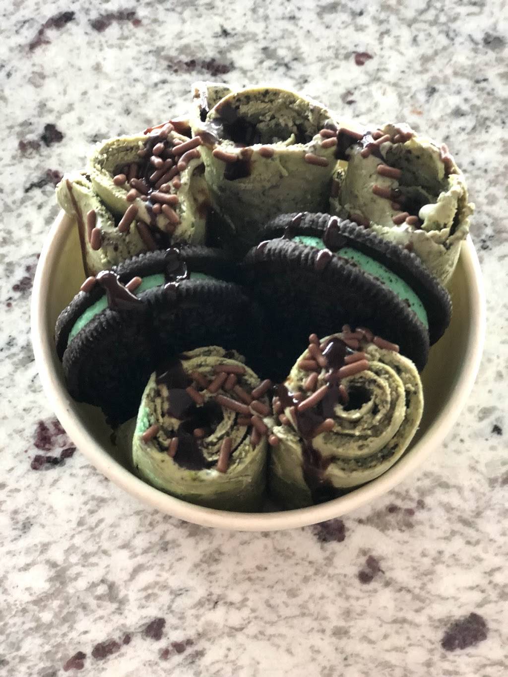 Rolls OH-La-La | restaurant | 125 John W Morrow Jr Pkwy #210, Gainesville, GA 30501, USA | 6789715201 OR +1 678-971-5201