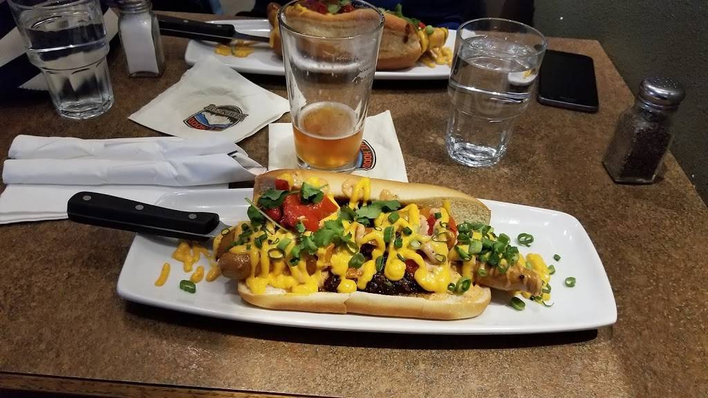 Mt. Hood Brewing Co. | restaurant | 87304 Government Camp Loop, Government Camp, OR 97028, USA | 5032723172 OR +1 503-272-3172