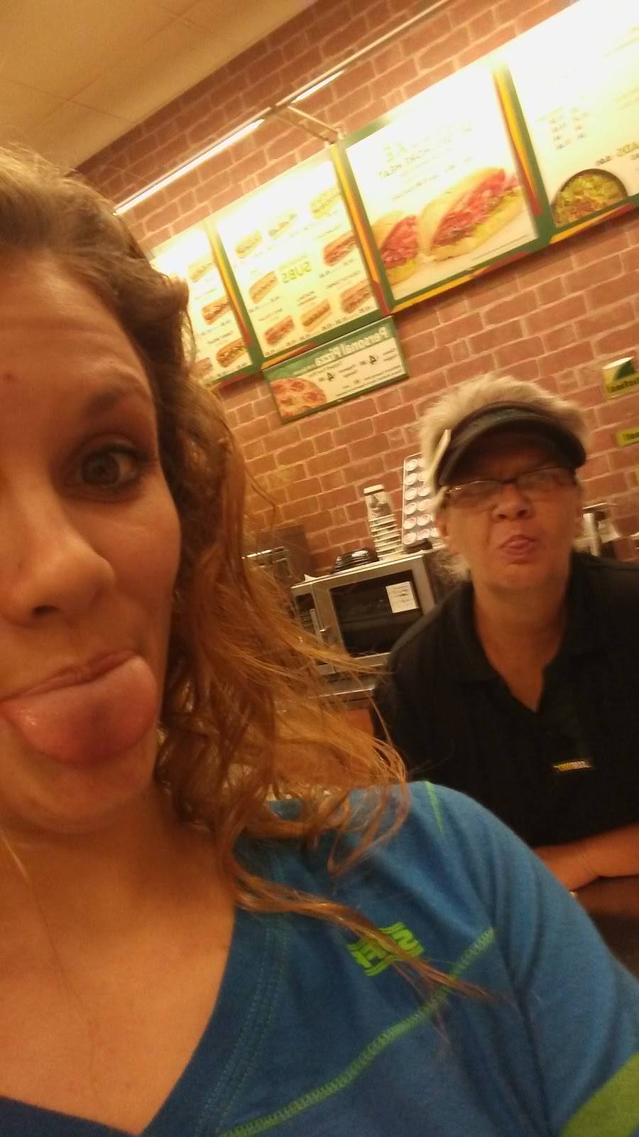 Subway Restaurants | restaurant | 2001 E Hillsborough Ave, Tampa, FL 33610, USA | 8132373053 OR +1 813-237-3053