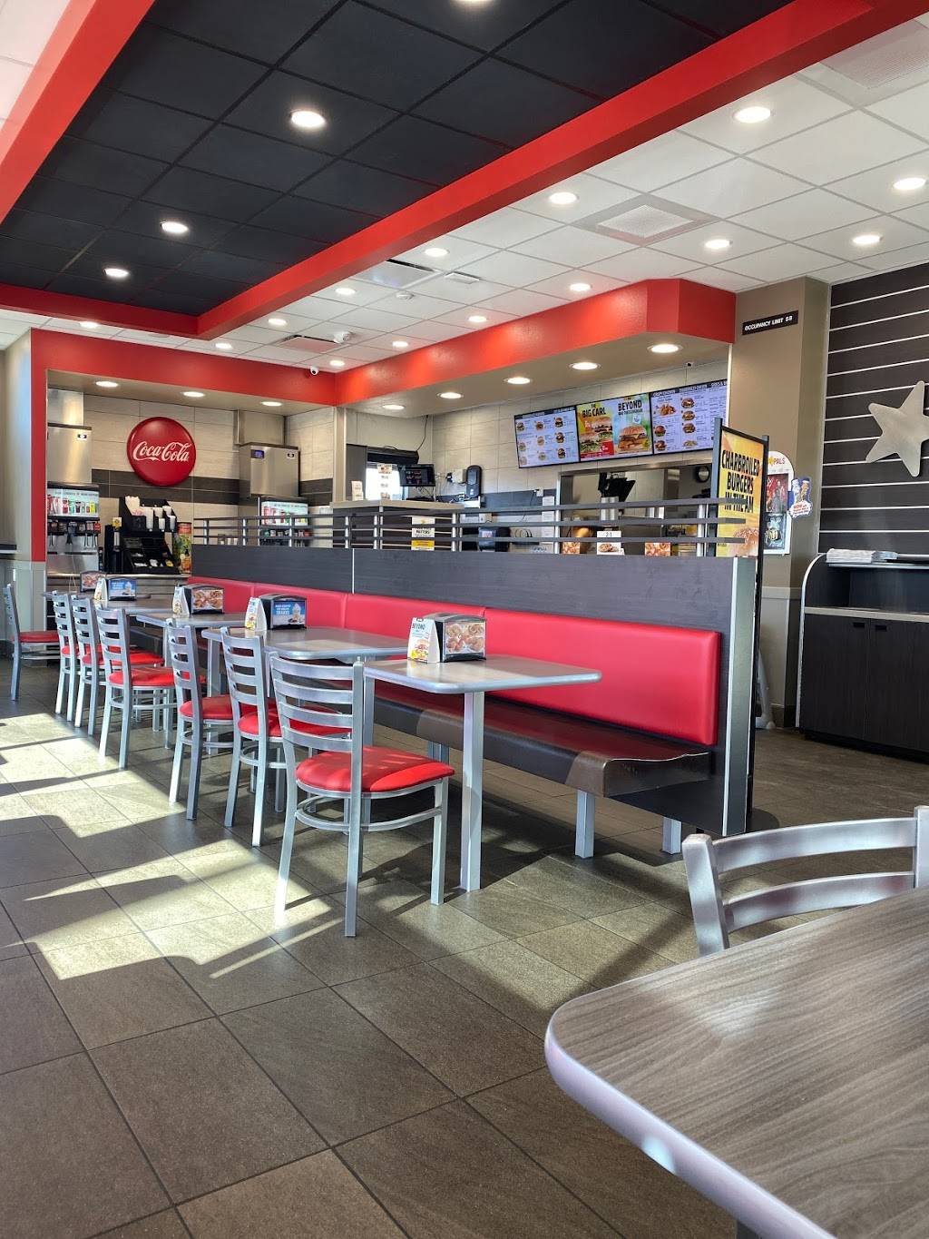 Carls Jr. | restaurant | 369 Walnut Ave, Greenfield, CA 93927, USA | 8316745818 OR +1 831-674-5818