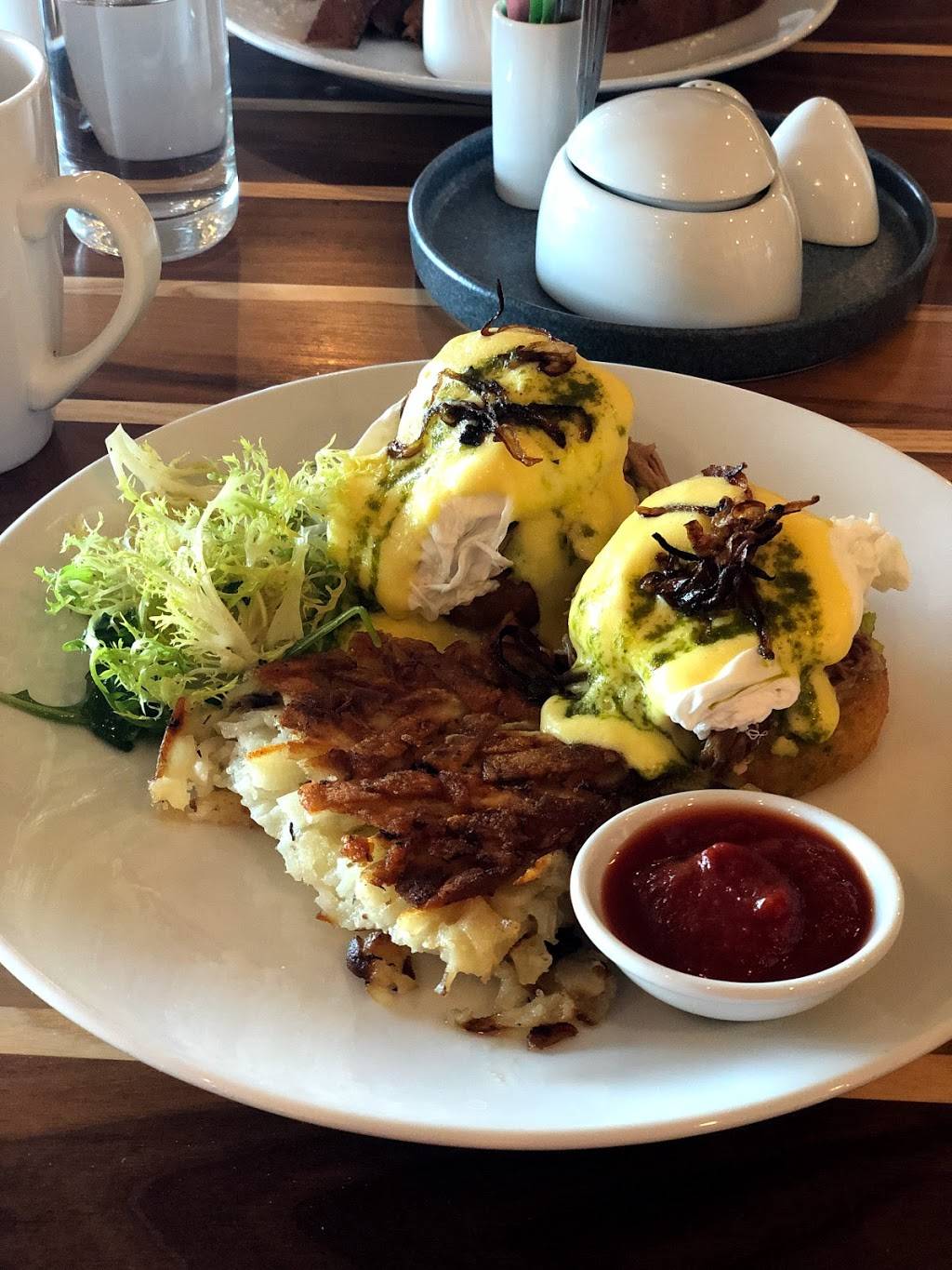 Vistal Bar + Restaurant | restaurant | 901 Bayfront Ct Suite 1, San Diego, CA 92101, USA | 6195350485 OR +1 619-535-0485