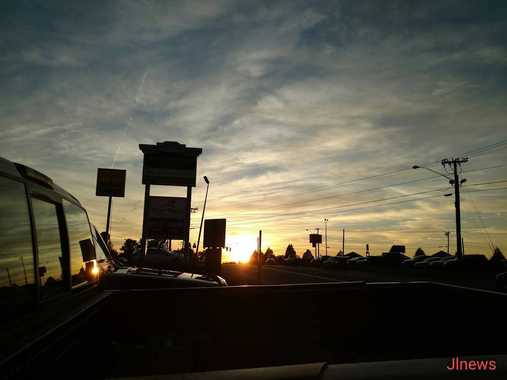 Subway | restaurant | 2 North Rd, Store #4&5, Sofias Plaza I, East Windsor, CT 06088, USA | 8606270777 OR +1 860-627-0777