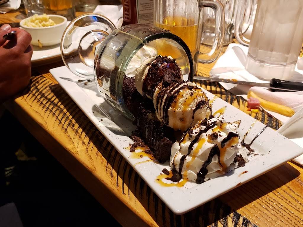 Ruby Tuesday | restaurant | 2443 FL-16, St. Augustine, FL 32092, USA | 9048290950 OR +1 904-829-0950