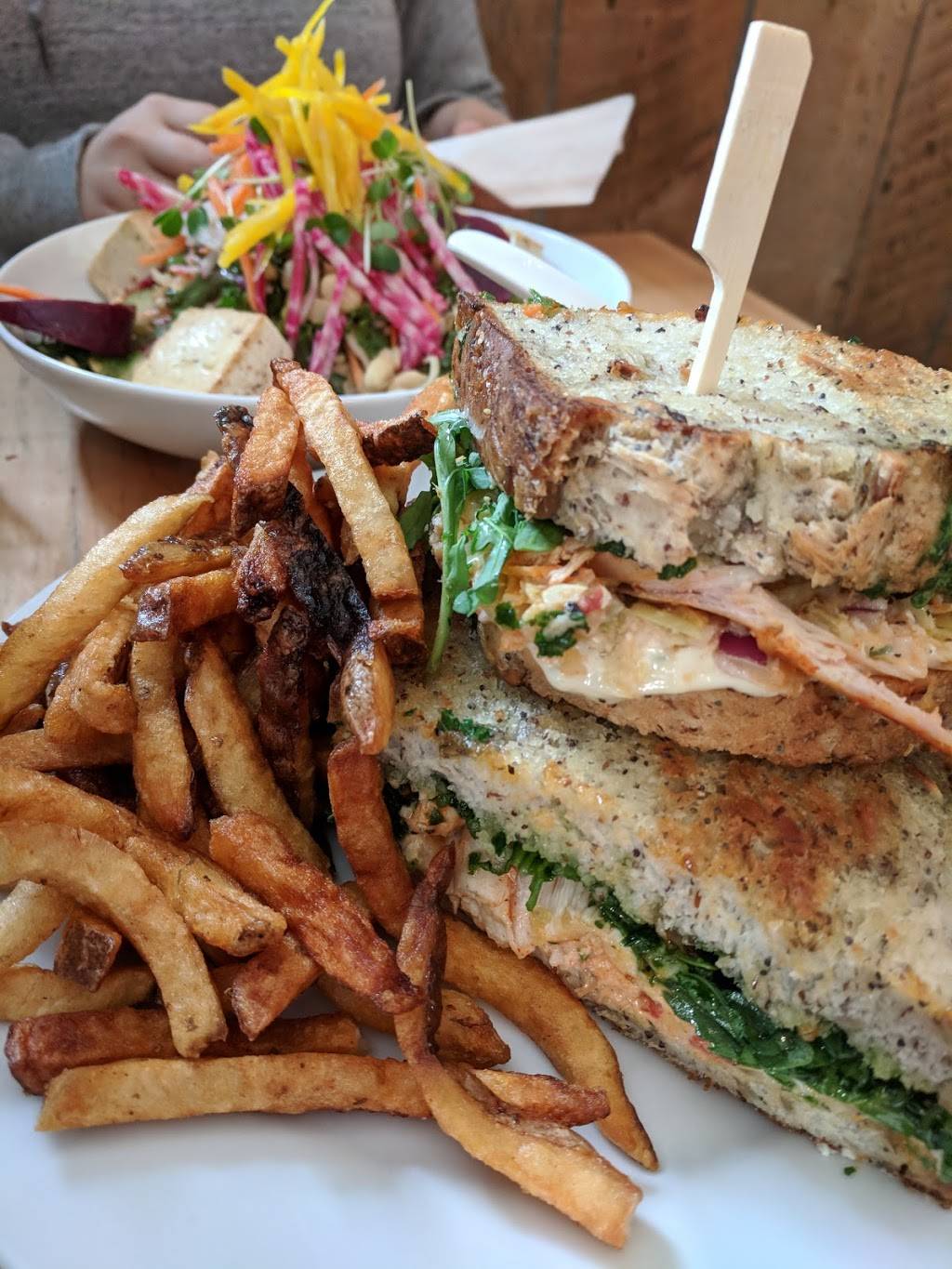 Two Dishes Cookshop | restaurant | 261 Charlotte St, Peterborough, ON K9J 2V4, Canada | 7057752650 OR +1 705-775-2650