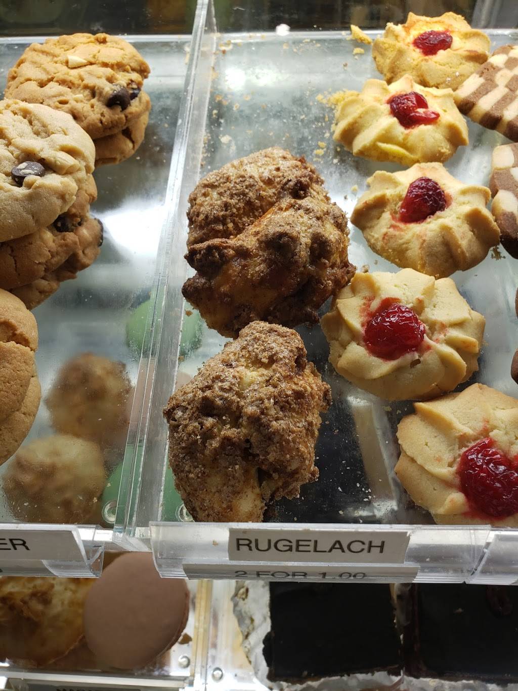 Lalas Hungarian Pastry | bakery | 836 Elm St, Manchester, NH 03101, USA | 6036477100 OR +1 603-647-7100