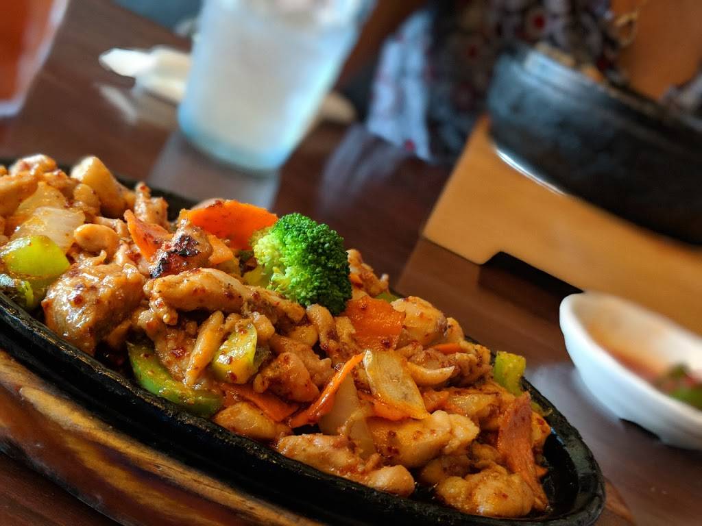 Ka Chi on Bloor West Village | restaurant | 2322 Bloor St W, Toronto, ON M6S 1P2, Canada | 4165339306 OR +1 416-533-9306