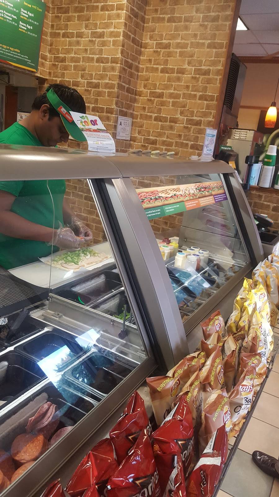 Subway | restaurant | 108-C S Sharon Amity Rd, Charlotte, NC 28211, USA | 7043623787 OR +1 704-362-3787