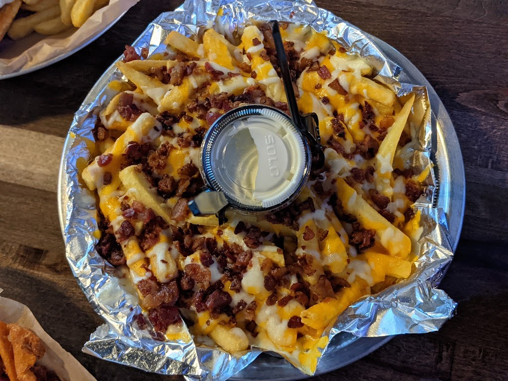 Frankies Wings & Things | restaurant | 2430 S Washington Ave #115, Titusville, FL 32780, USA | 3215673339 OR +1 321-567-3339