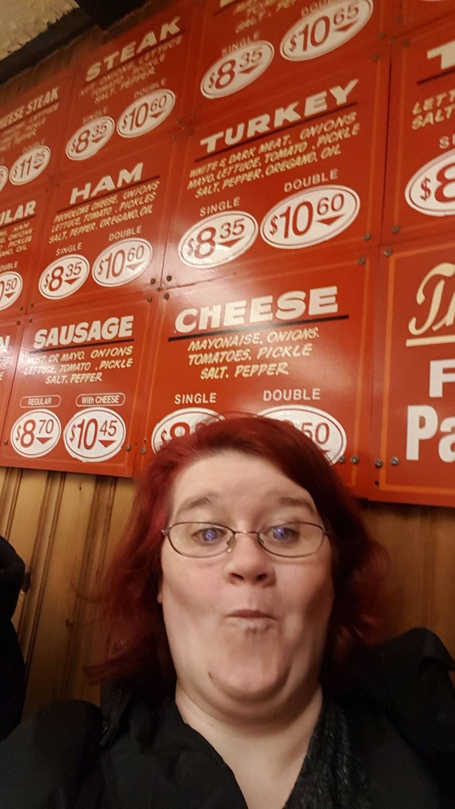 Hoagie House | restaurant | 384 Division St, Kingston, ON K7K 4A5, Canada | 6135425971 OR +1 613-542-5971