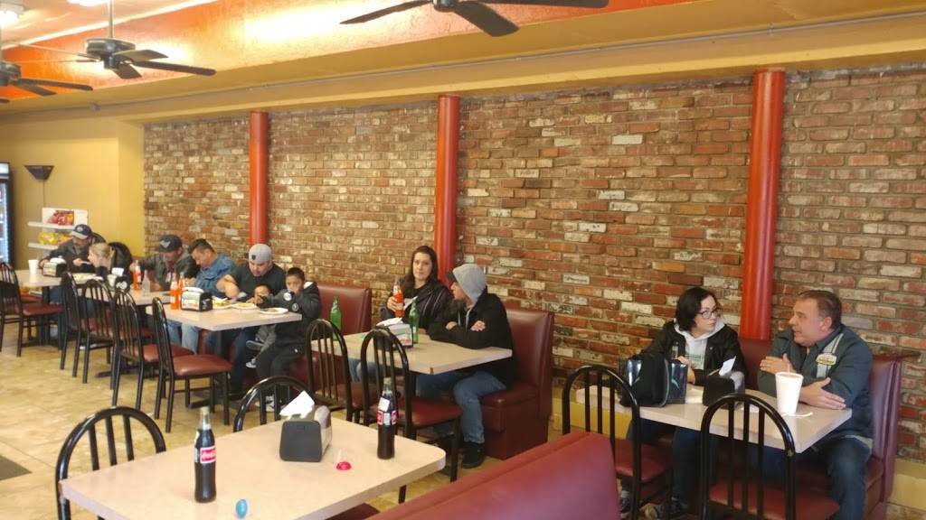 Taqueria La Esquinita | restaurant | 10891 14th Ave, Armona, CA 93202, USA | 5595870640 OR +1 559-587-0640
