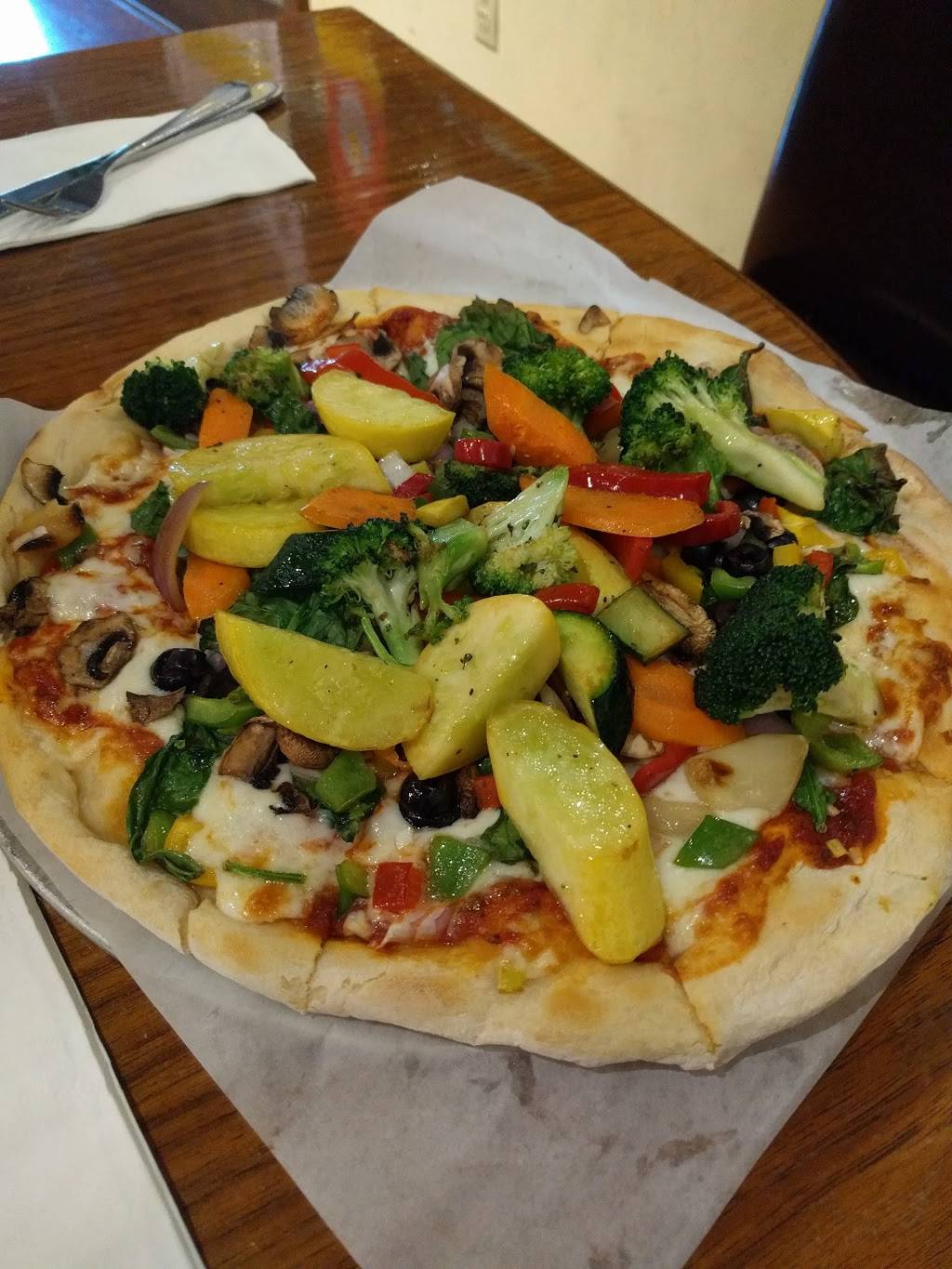 Moylans Brewing Company | restaurant | 15 Rowland Way, Novato, CA 94945, USA | 4158984677 OR +1 415-898-4677