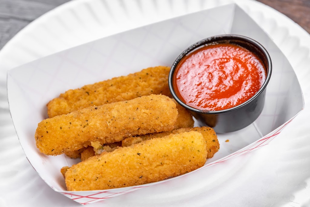 Krispy Krunchy Chicken & Pizzeria | restaurant | 67-03 Fresh Pond Rd, Queens, NY 11385, USA | 9293878133 OR +1 929-387-8133