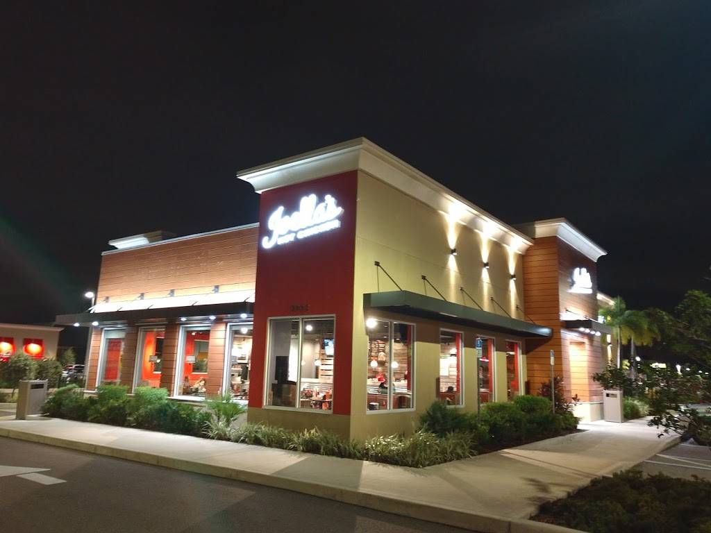 Joellas Hot Chicken | restaurant | 7893 113th St, Seminole, FL 33772, USA | 7272921001 OR +1 727-292-1001